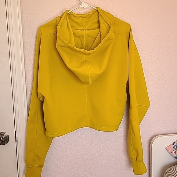 Free People Yellow Reach the Summit Cropped Neoprene Hoodie workout jacket Small - Picture 7 of 12